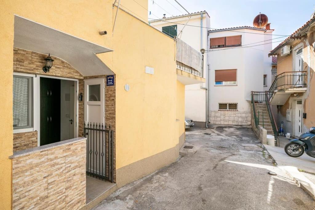 Studio Apartment Grgic Šibenik Extérieur photo